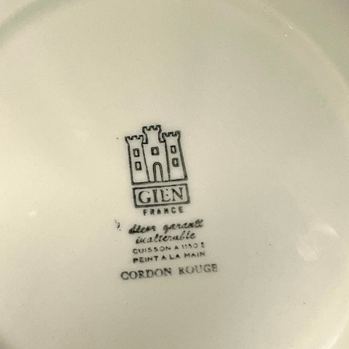 back stamp of Gien la fondue plate