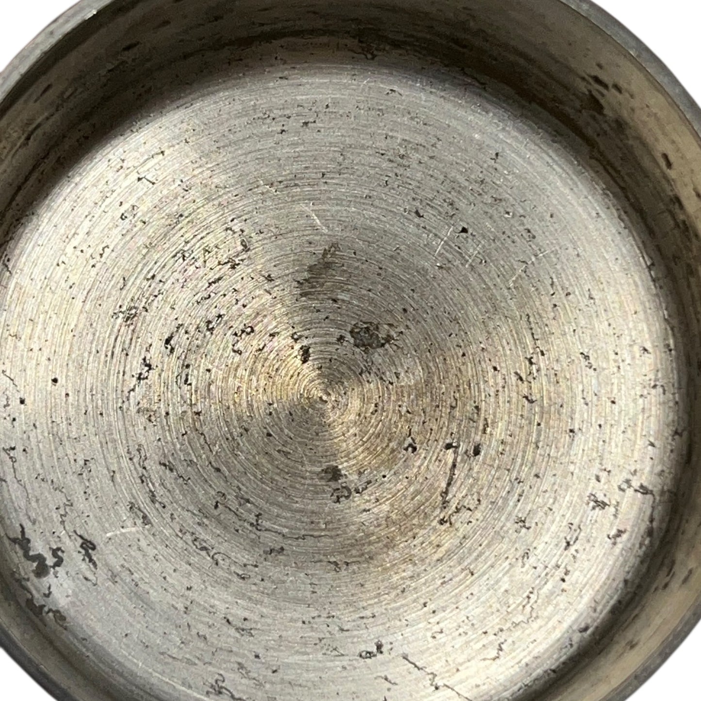 inside of copper pan