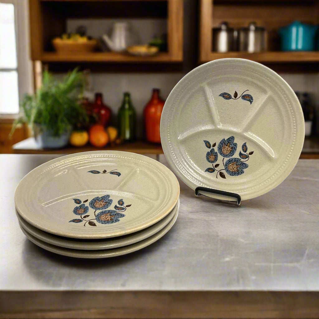 4 French Vintage Fondue Plates, Sectioned Buffet Portion Control Plates
