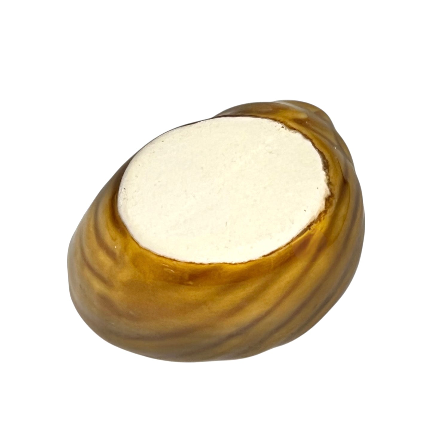 ceramic shell-shaped snail holder on a white background