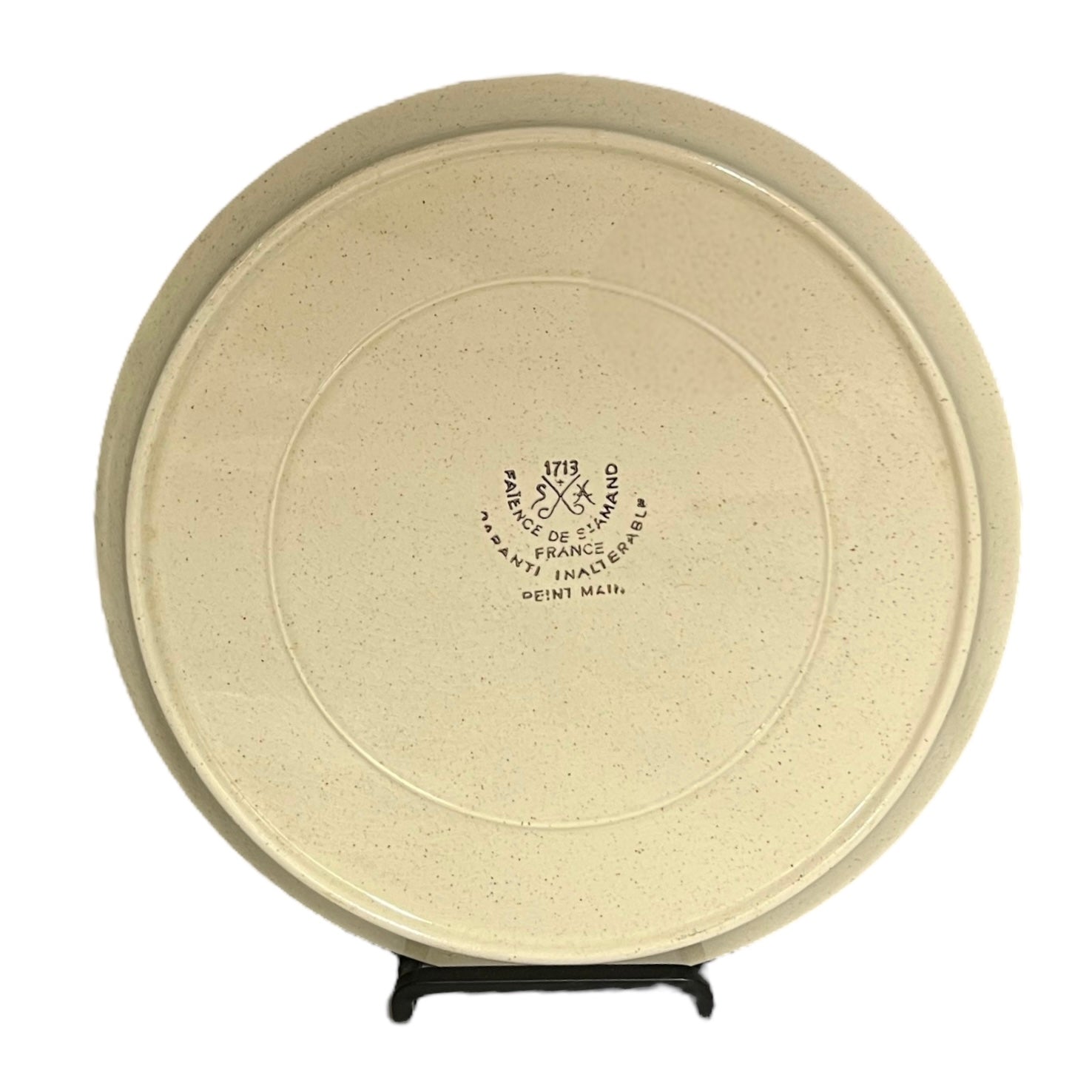 back view of fondue plates