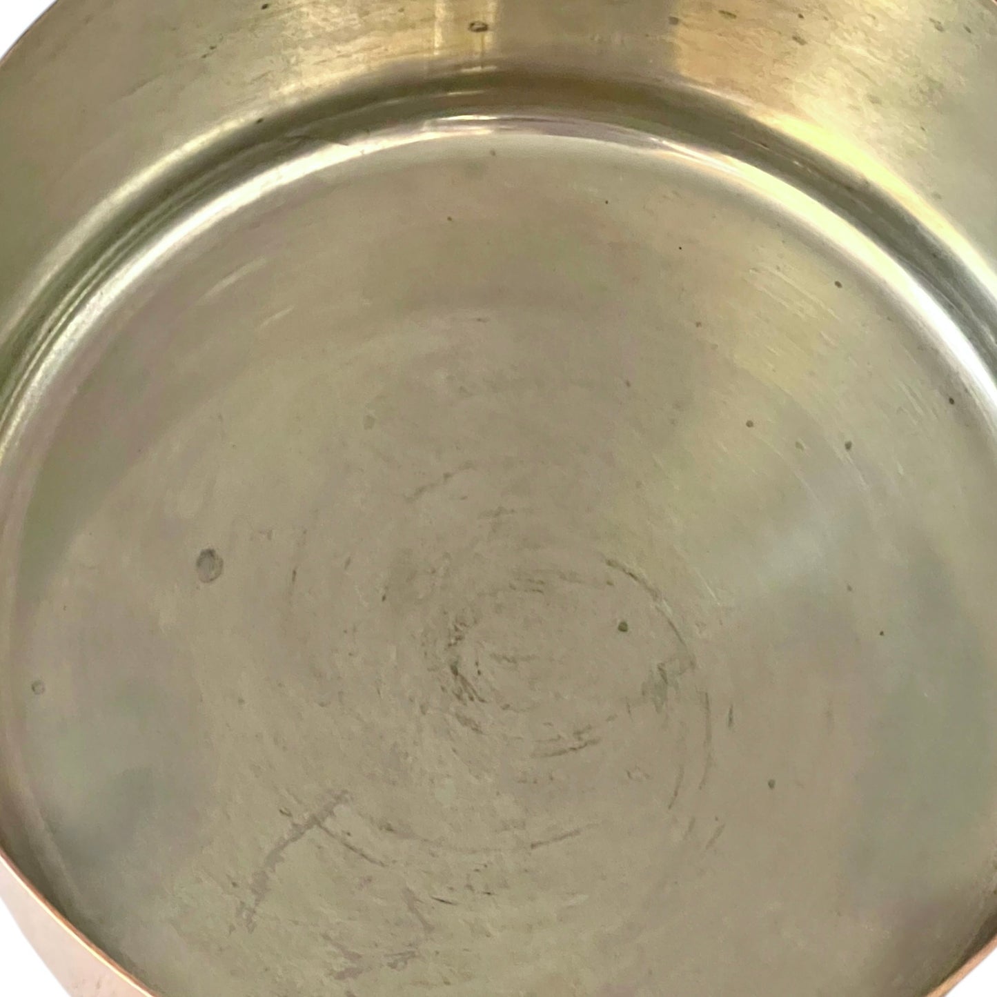 inside of tin lined copper pan