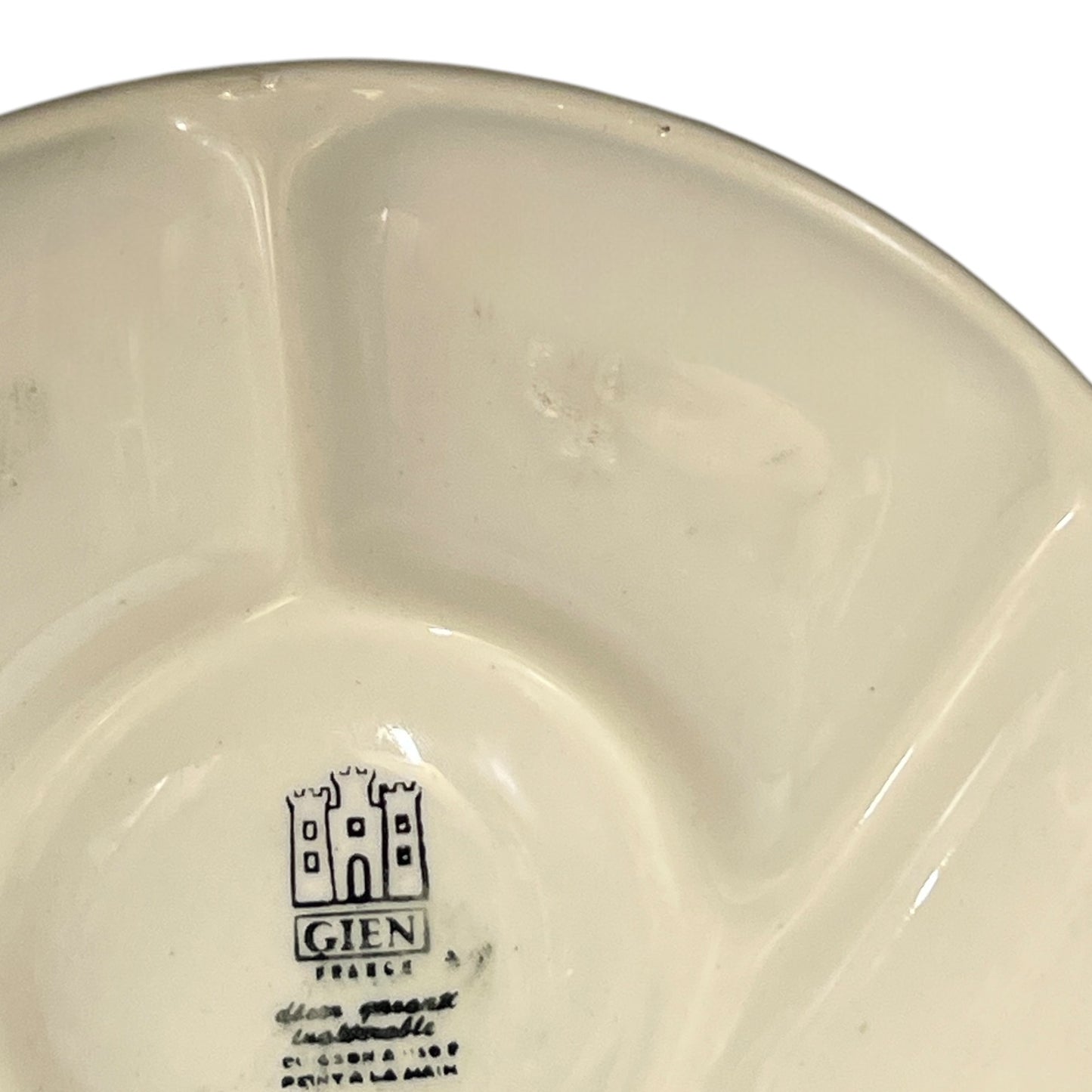 Fondue plate back Gien stamp