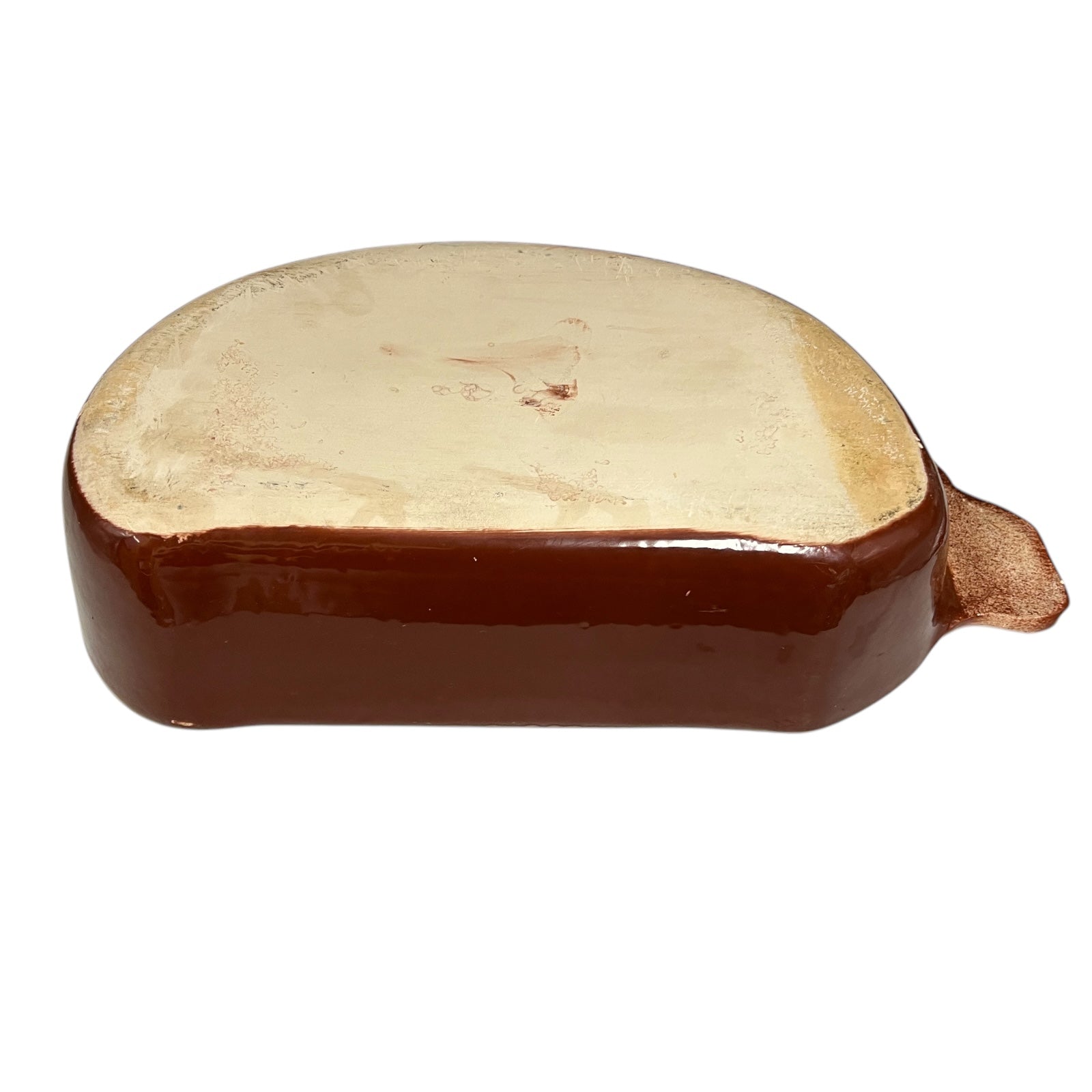 detail view of rabbit casserole pot
