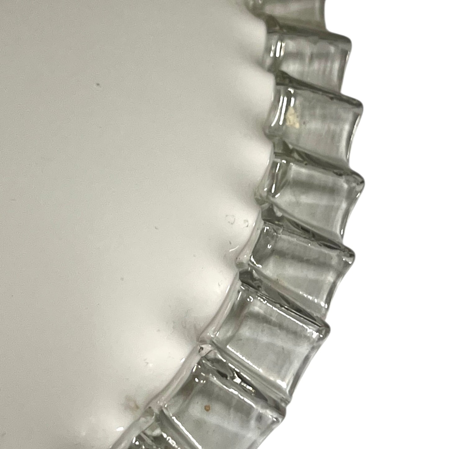 frilly edge on glass lampshade