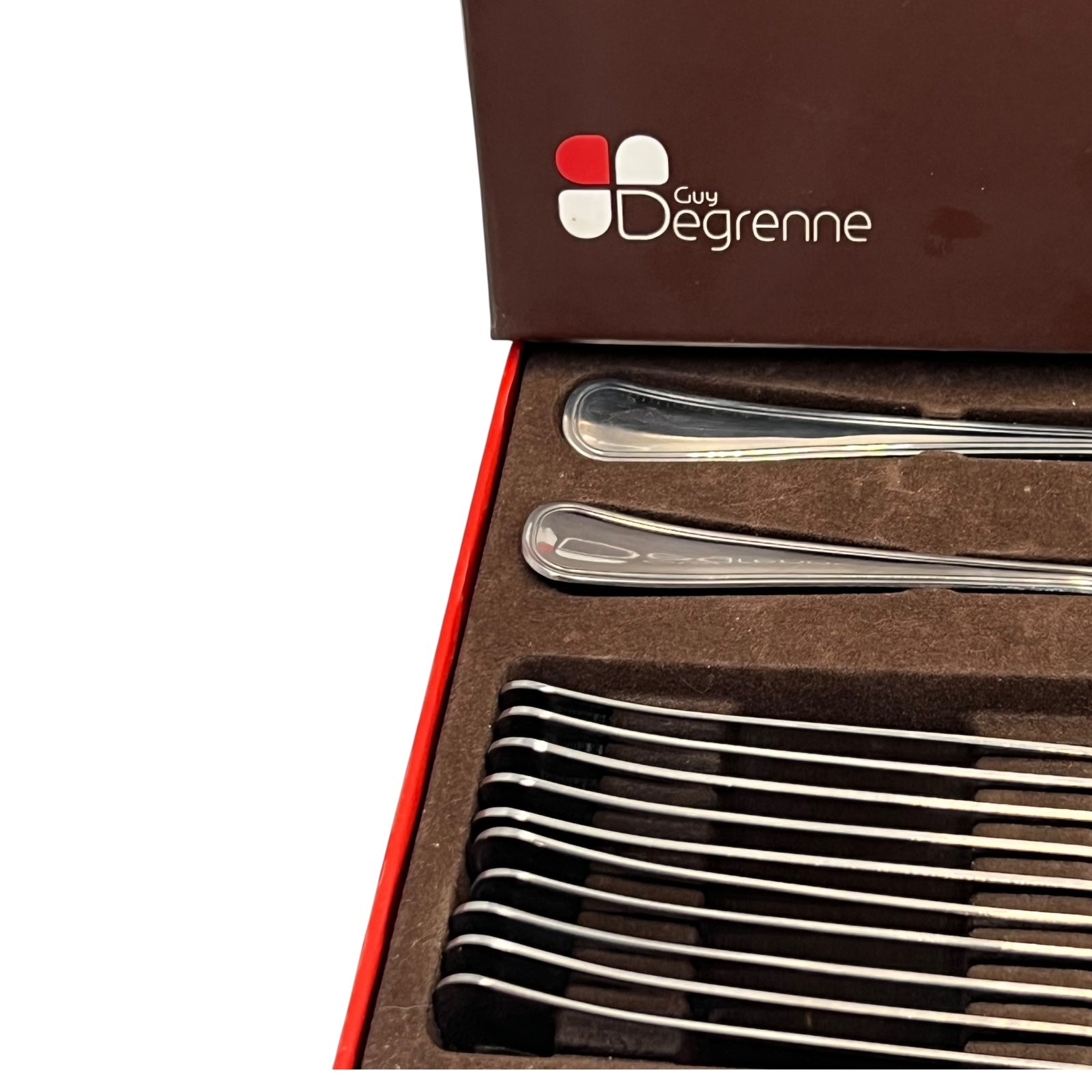 close up image of fish cutlery set