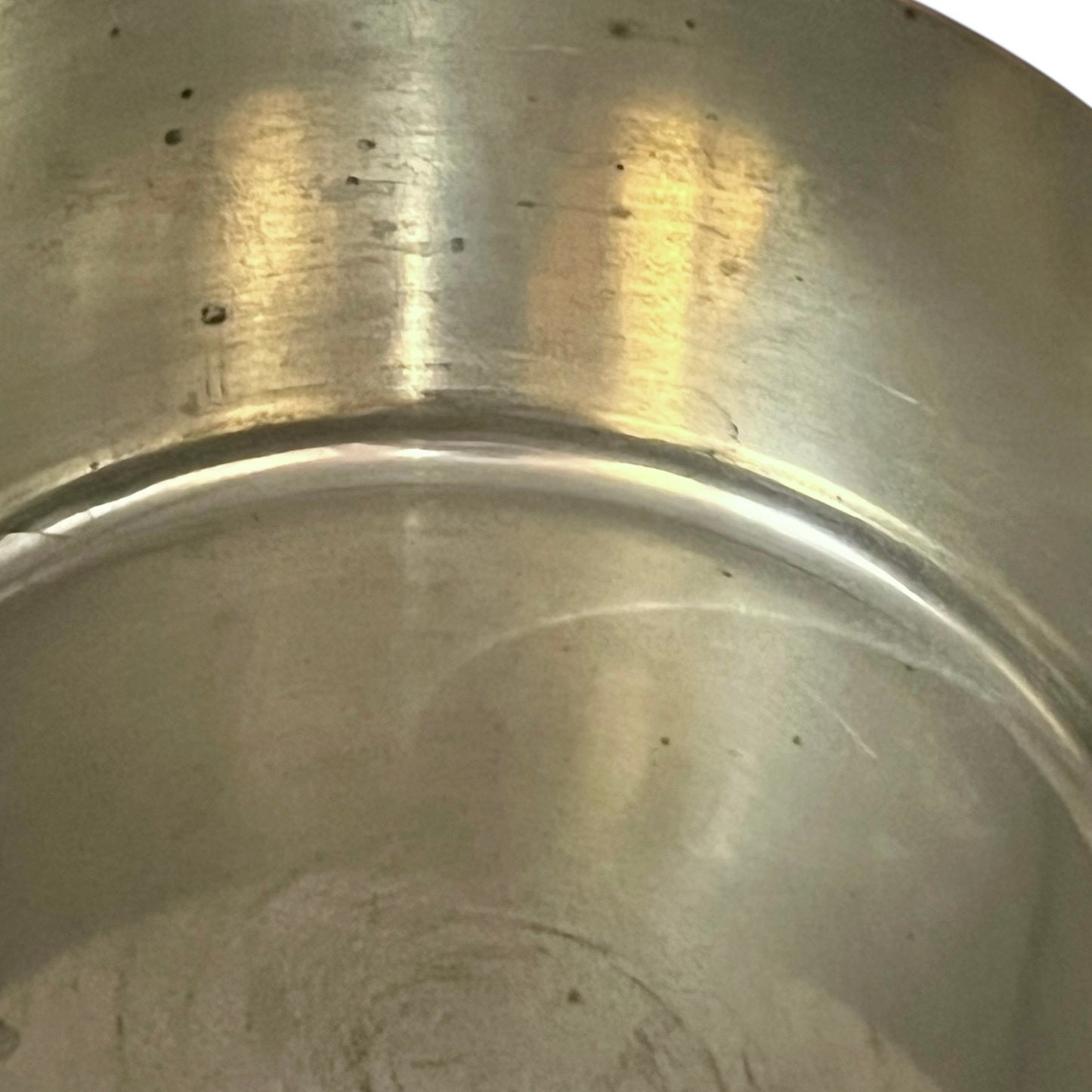 inside of tin lined copper pan