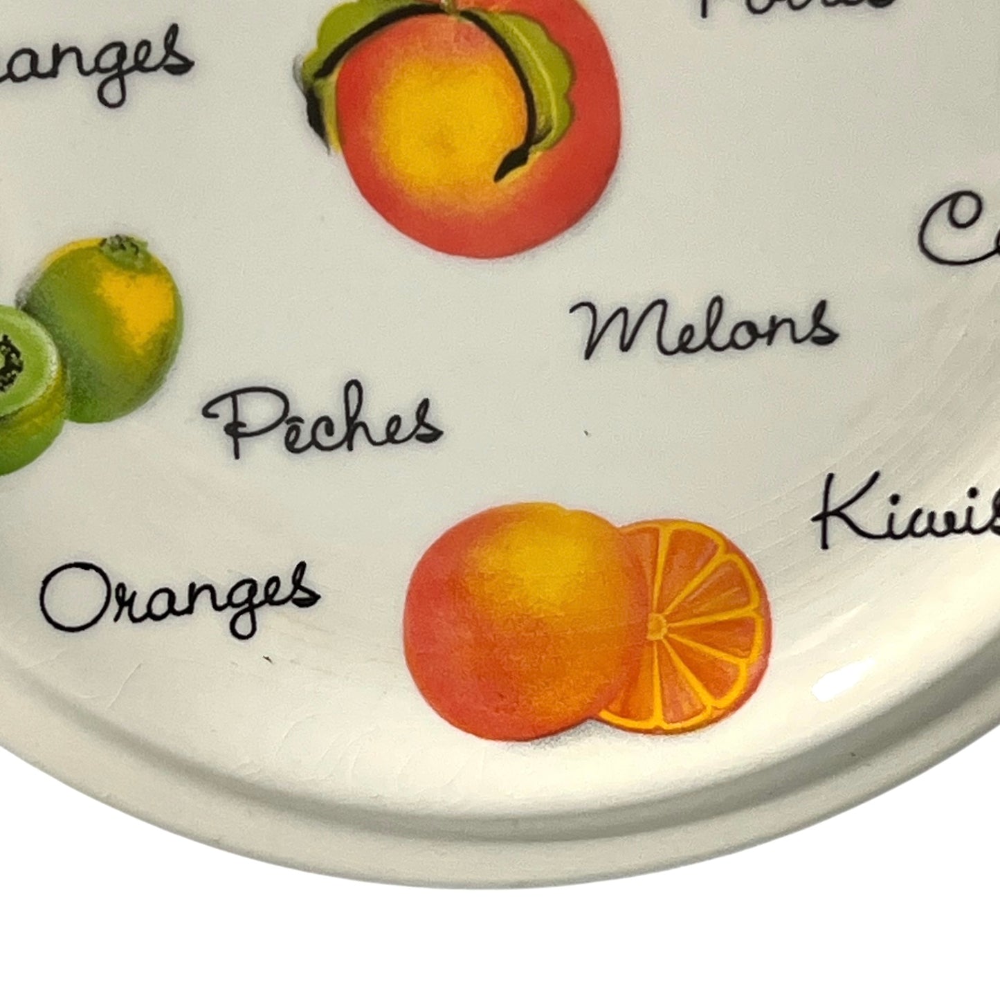 Fruit plate decorated with fruits and French fruit names