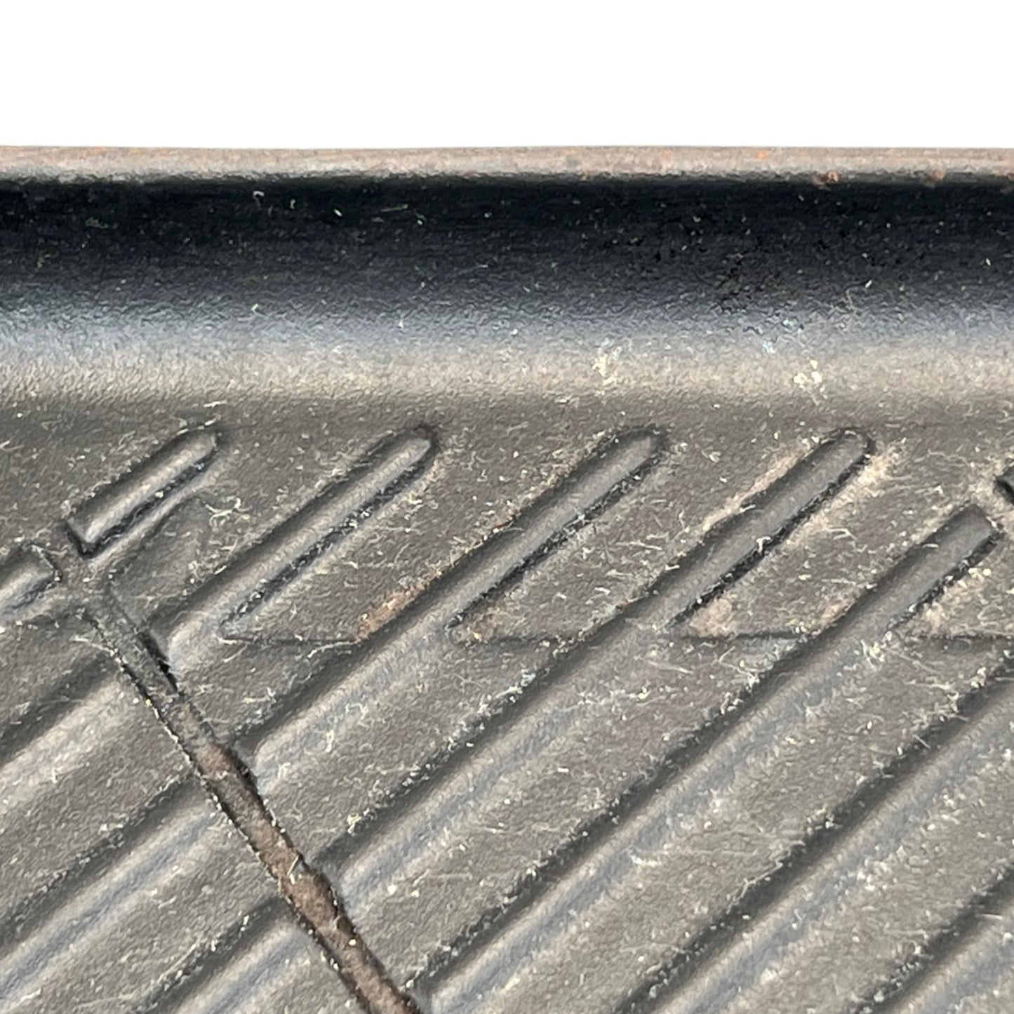 close up view pf Le Creuset pan