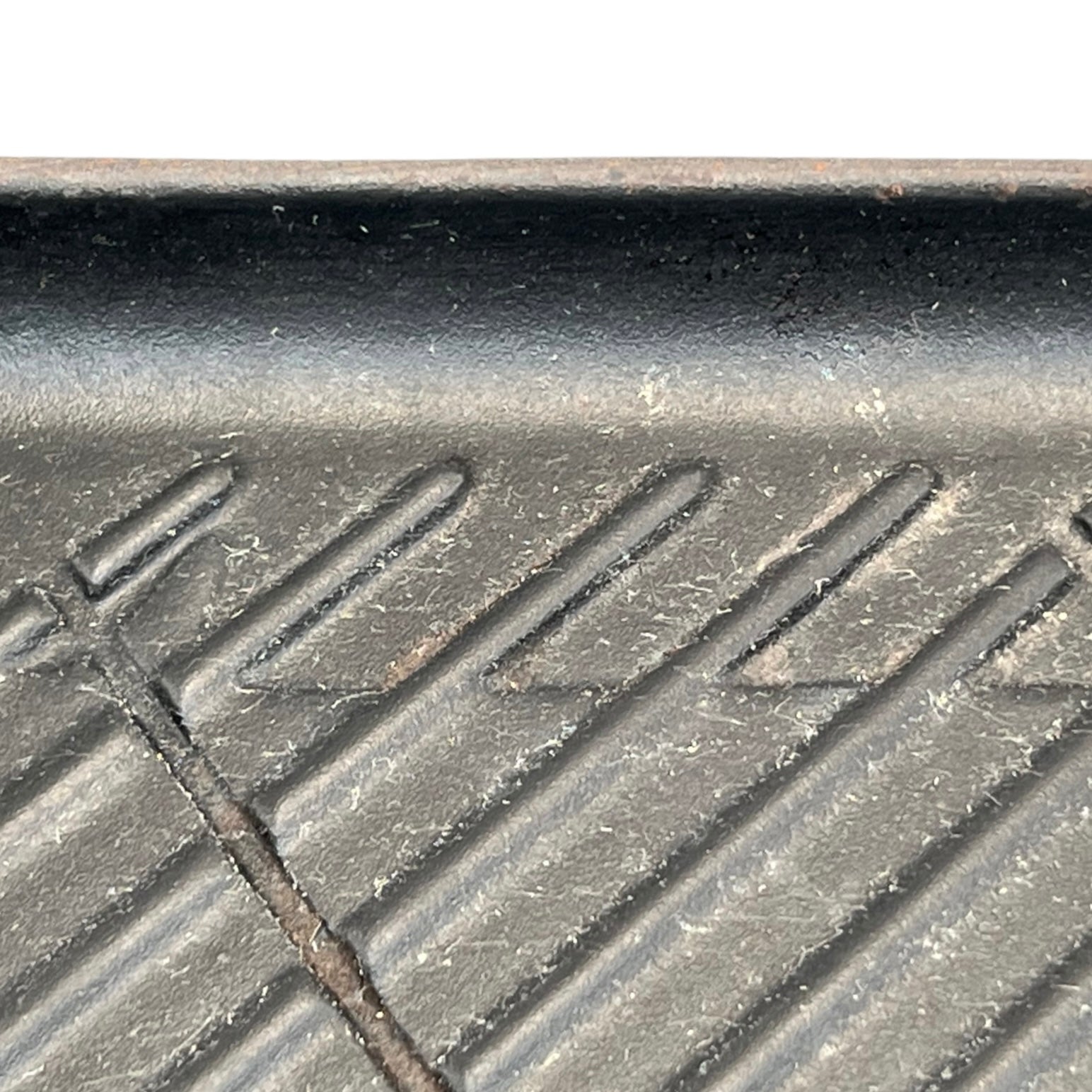 close up view pf Le Creuset pan