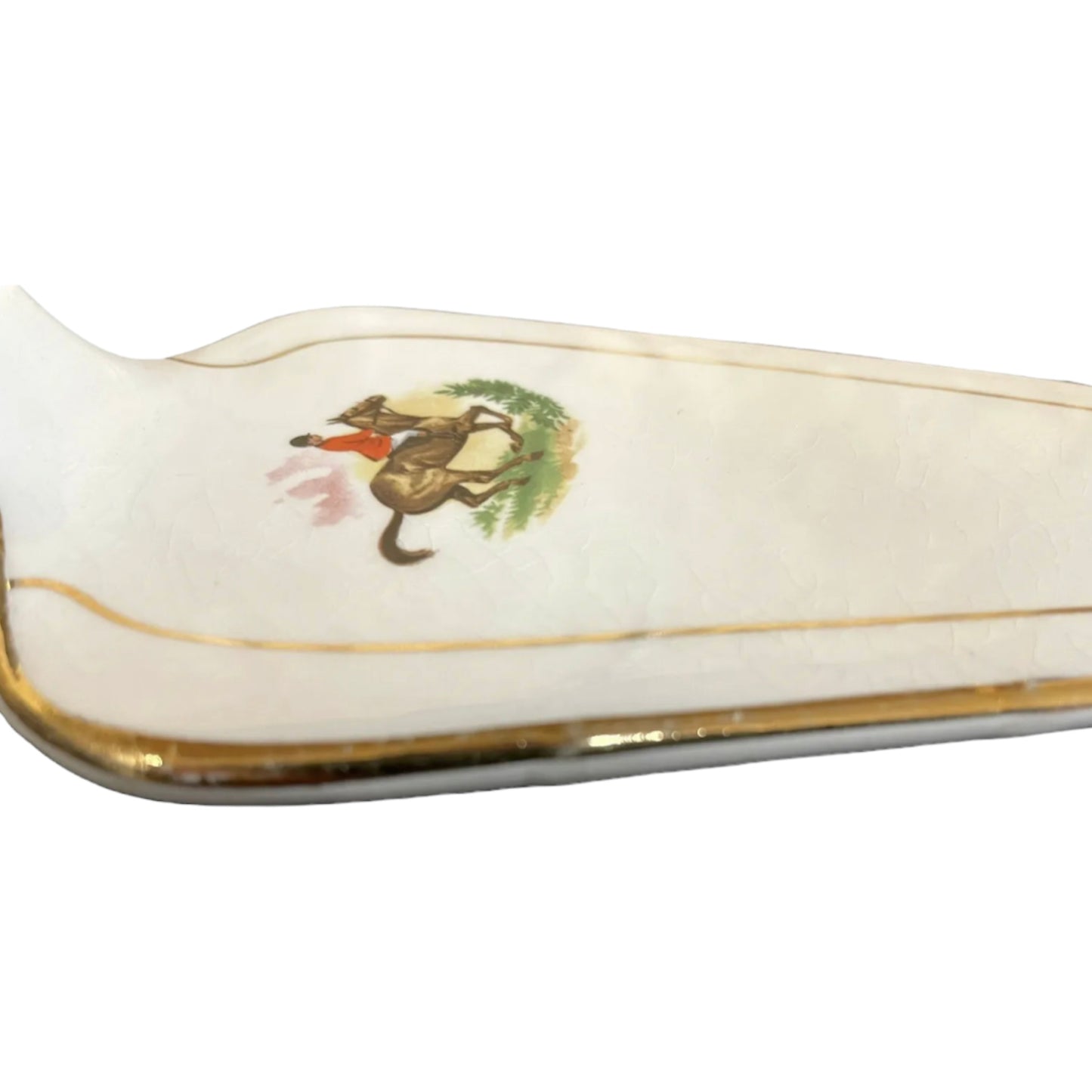 cake server with hunting scene