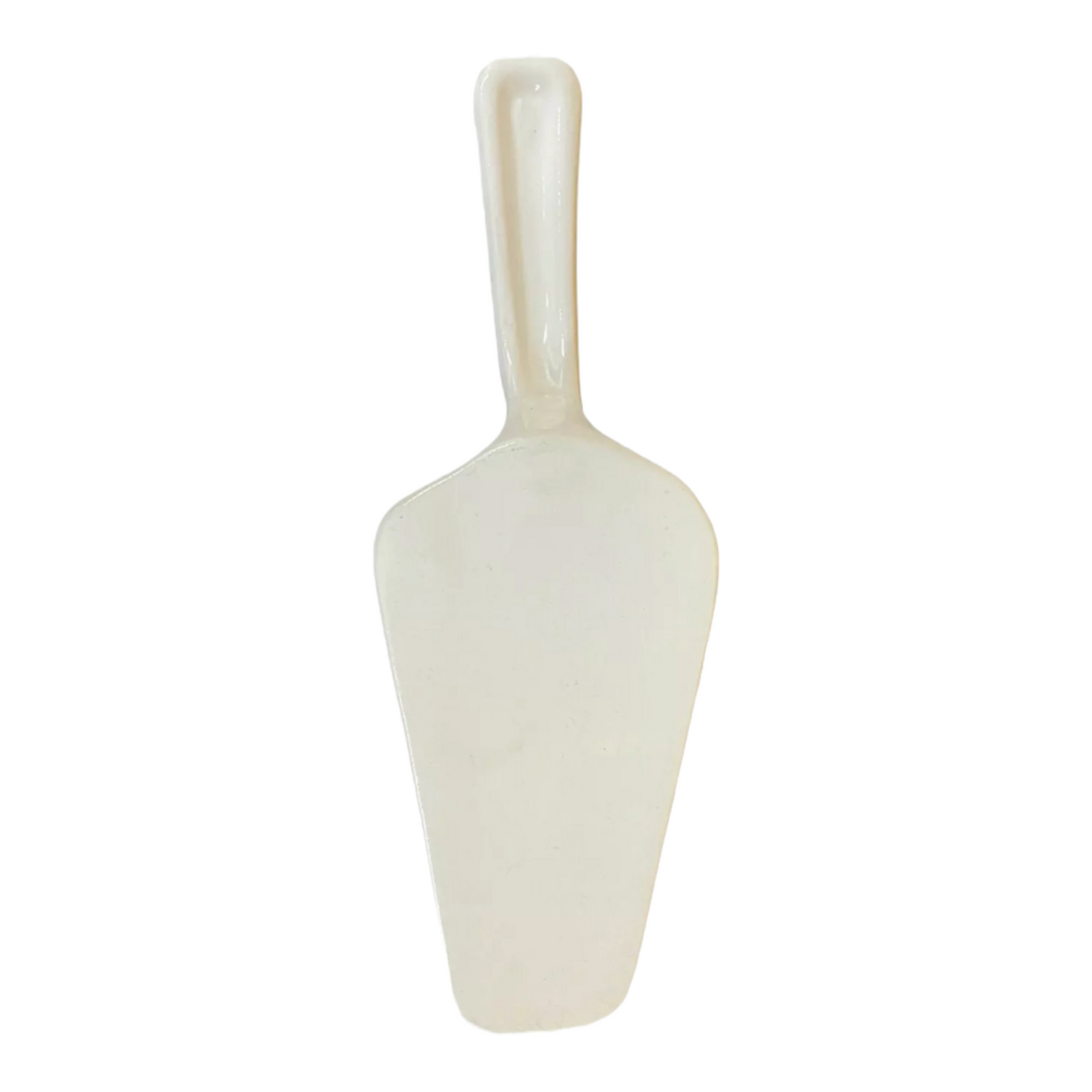 rear view of vintage cake alice