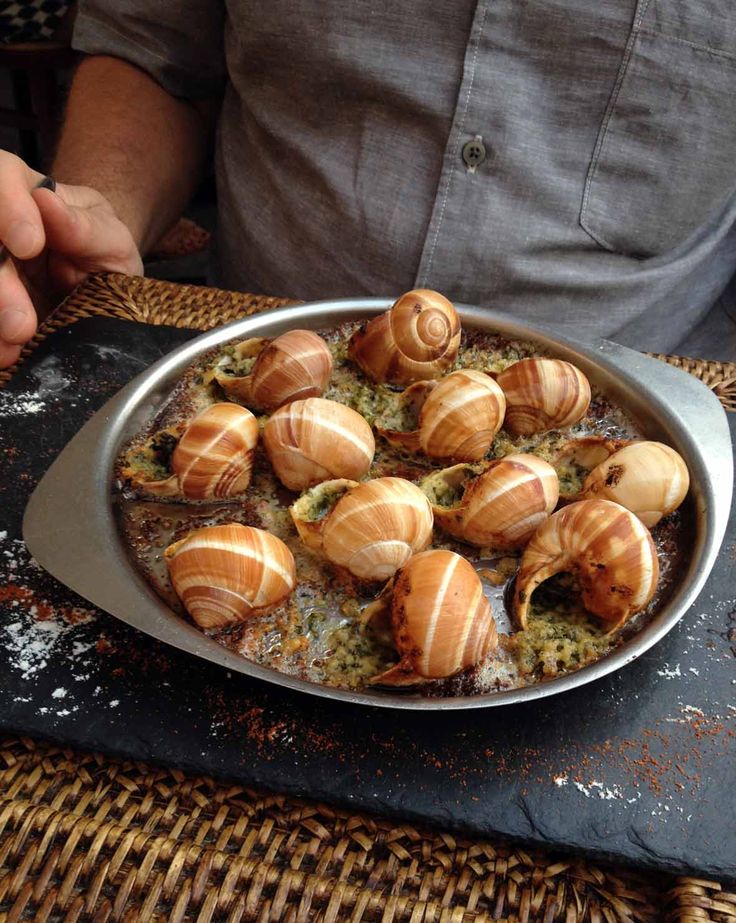 Escargots & Snail Cookware