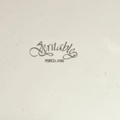 Logo of 'Veritable Porcelaine' on a beige background