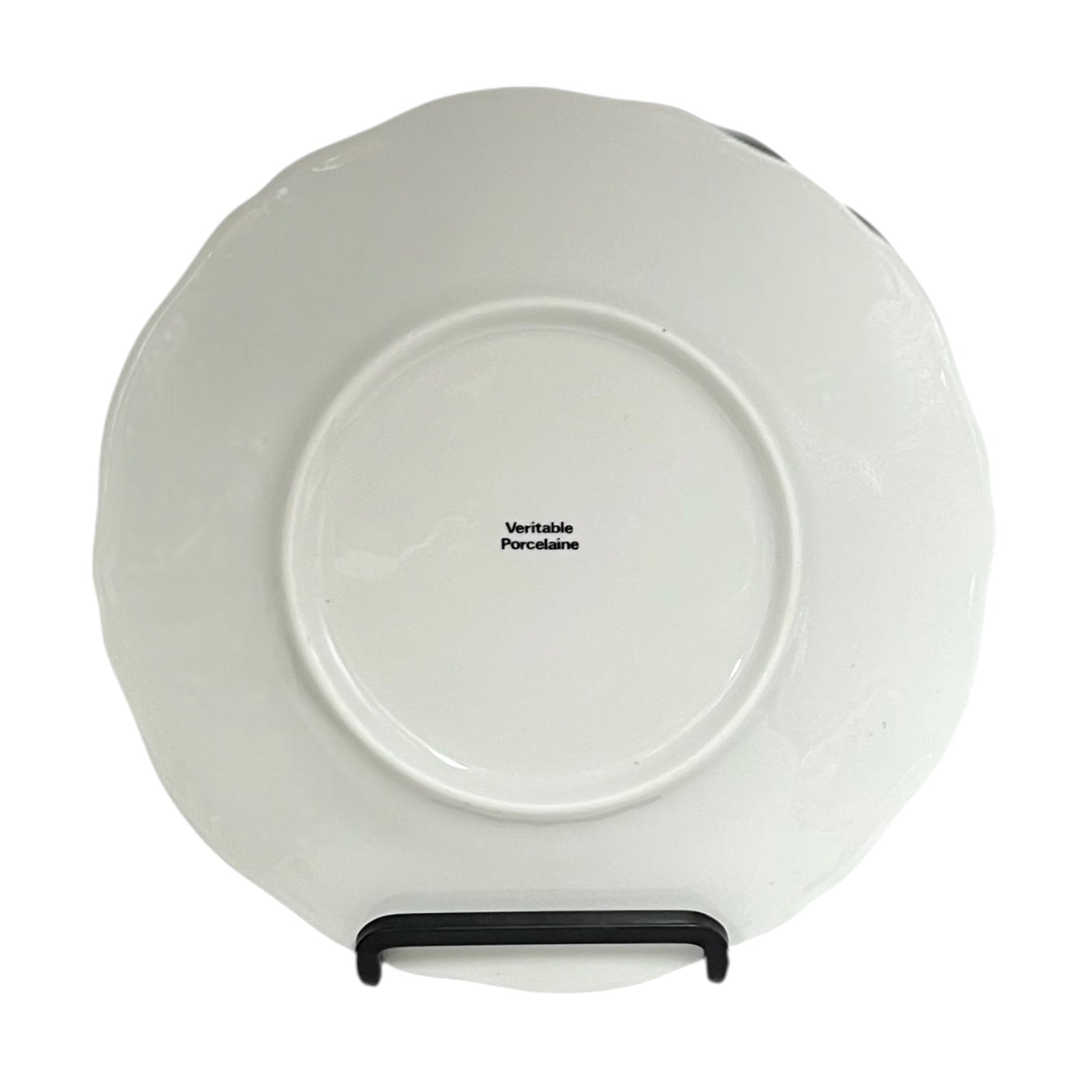 White plate with 'Veritable Porcelaine' branding on a white background