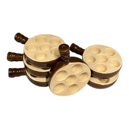 Set of 6 snail plates with handles on a white background