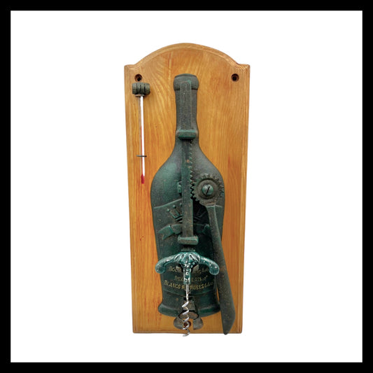 French Wall Mounted Bottle Opener, Cast Iron Manual Corkscrew, Home Bar (B90)