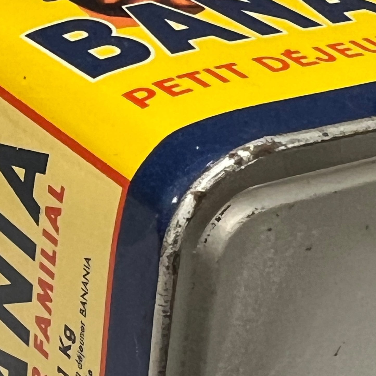 Close-up of a BANANA brand food product packaging corner.