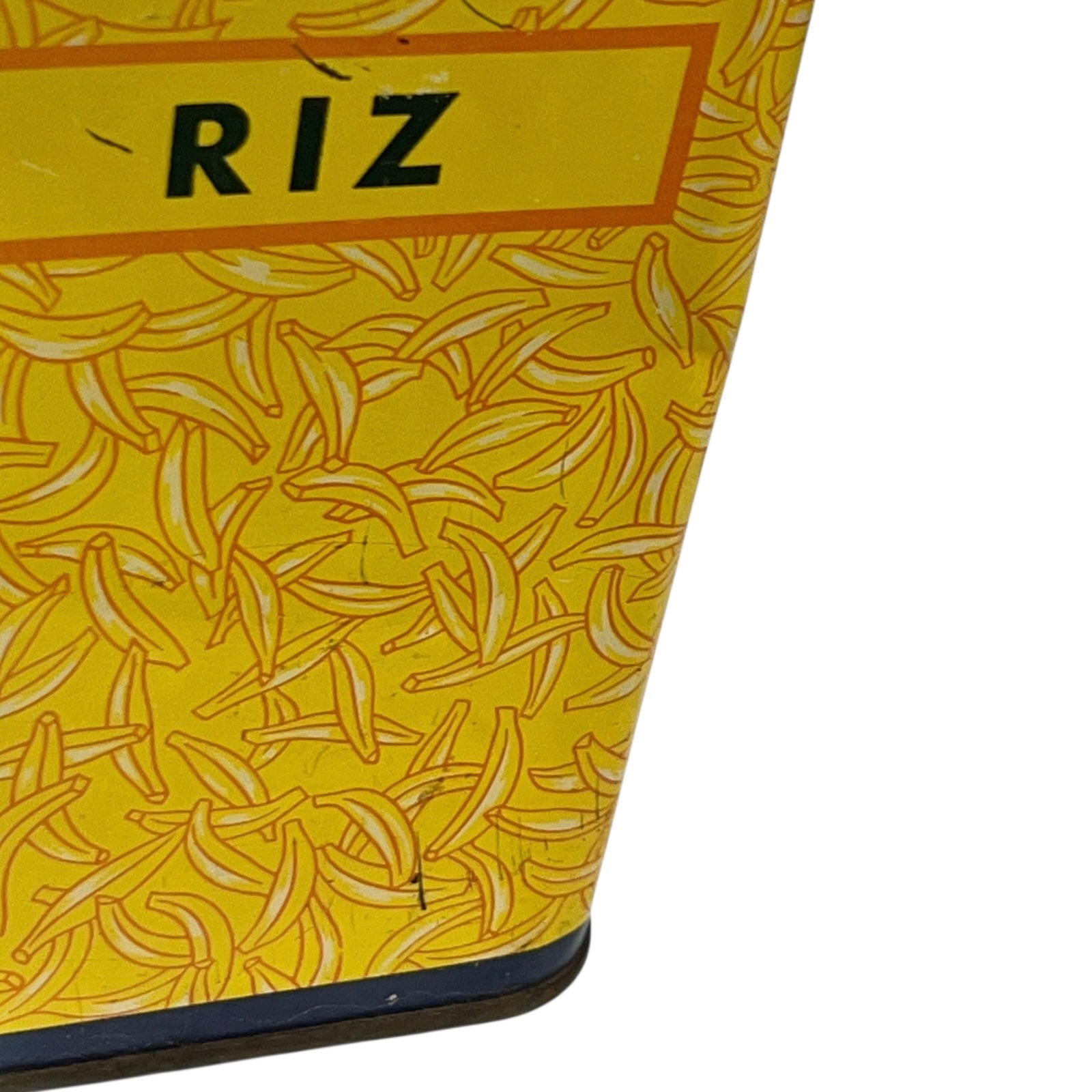 Yellow container with banana pattern and 'RIZ' branding