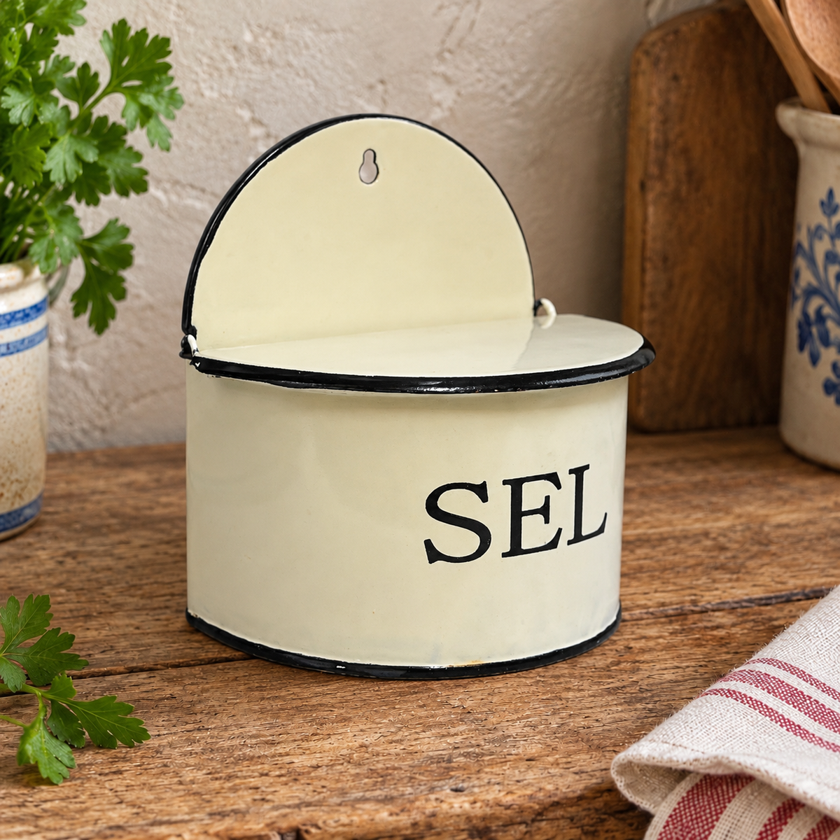 French Vintage Style Enamel Salt Box – Cream SEL Wall Hanging Pot | Farmhouse Kitchen Décor