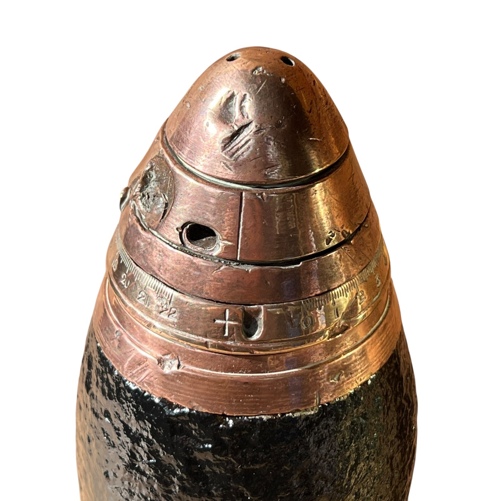 close up of a WW1 18 pounder on a white background
