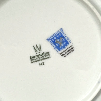 Vintage French Moules Serving Set of 8 Porcelain Mussels Bowls