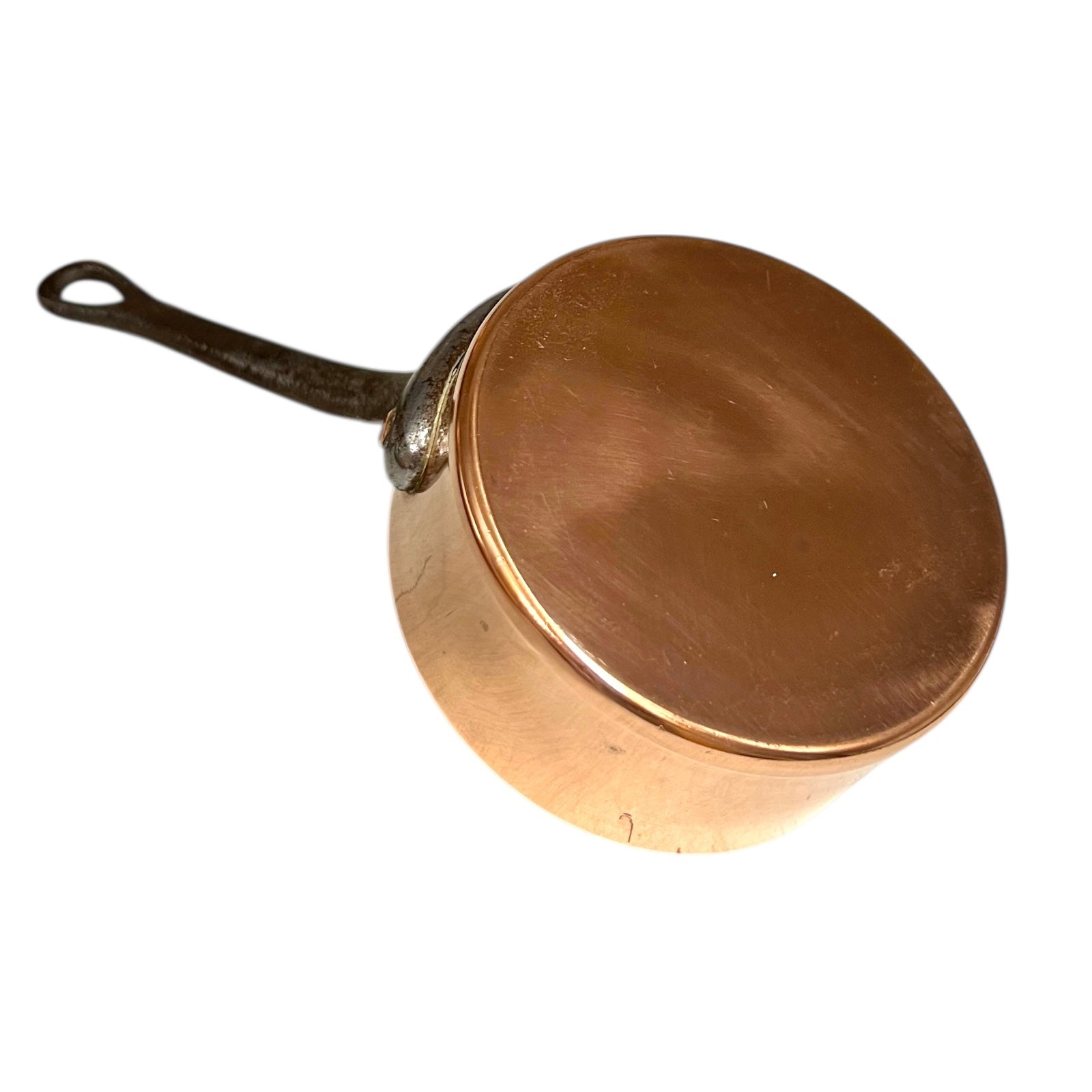 base of copper pan