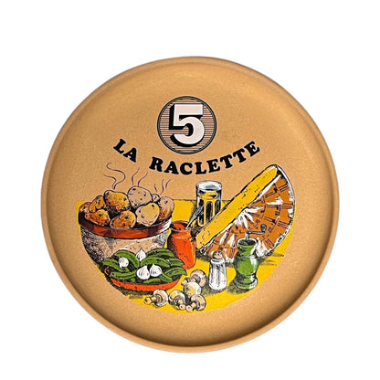 Plate with 'La Raclette' branding, the number 5 and illustrations on a white background
