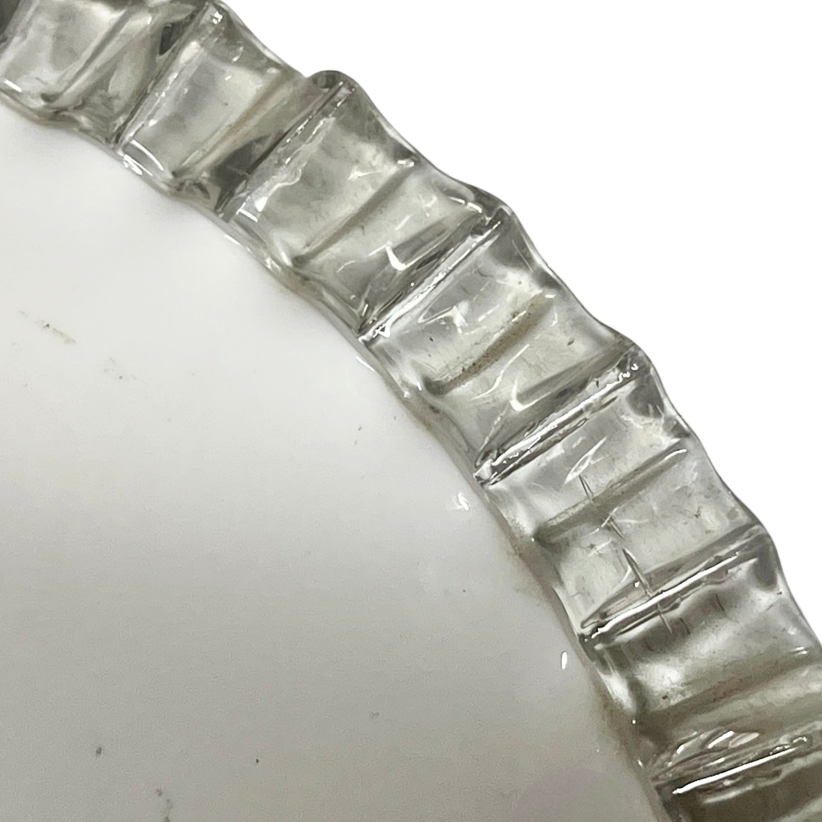 close up of a frilled clear edge glass lampshade