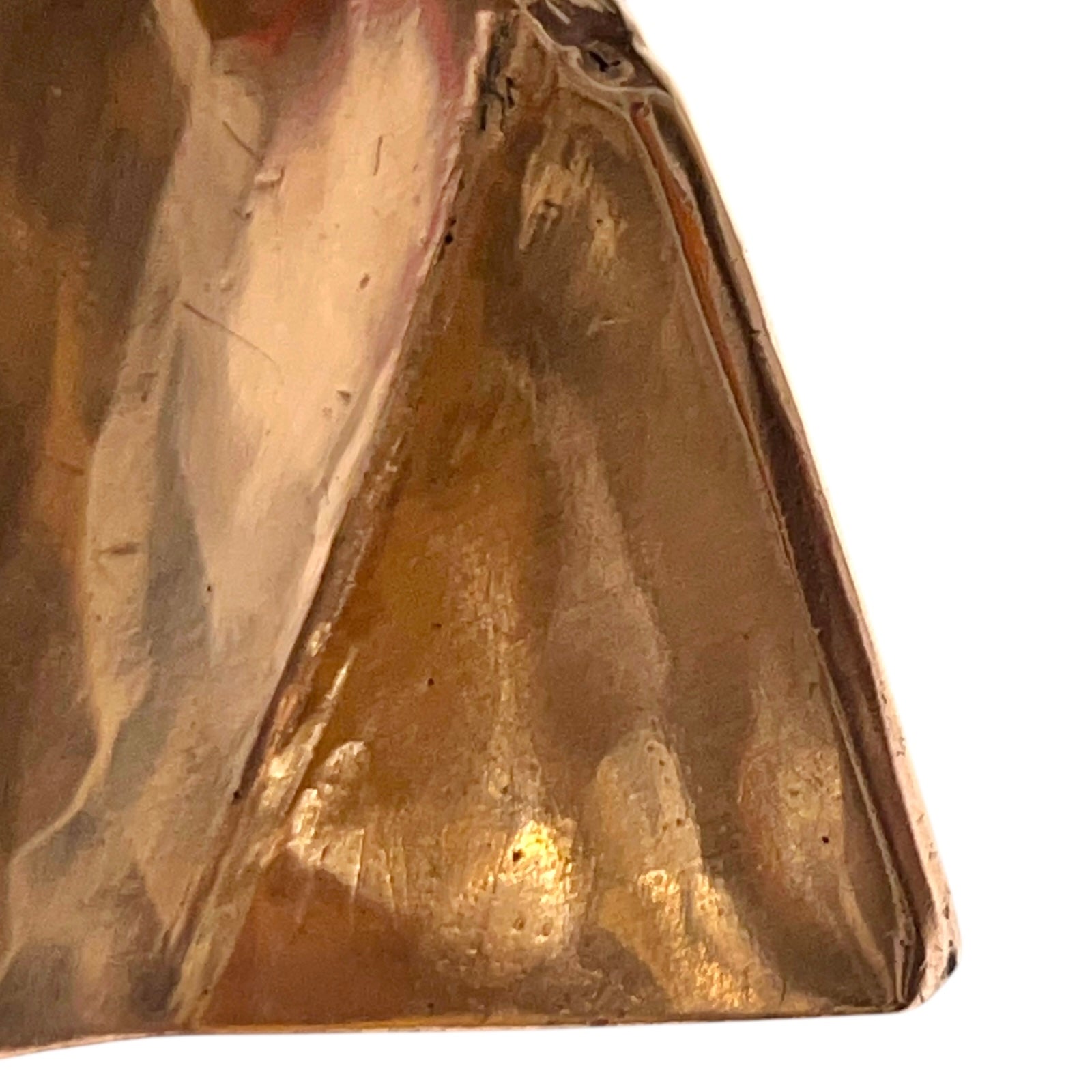 spout of copper sugar pan