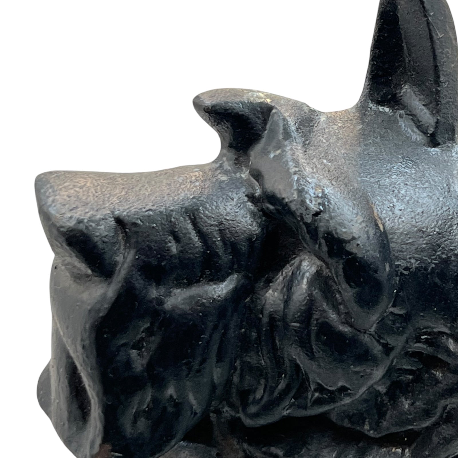 close up of scottie dog doorstop