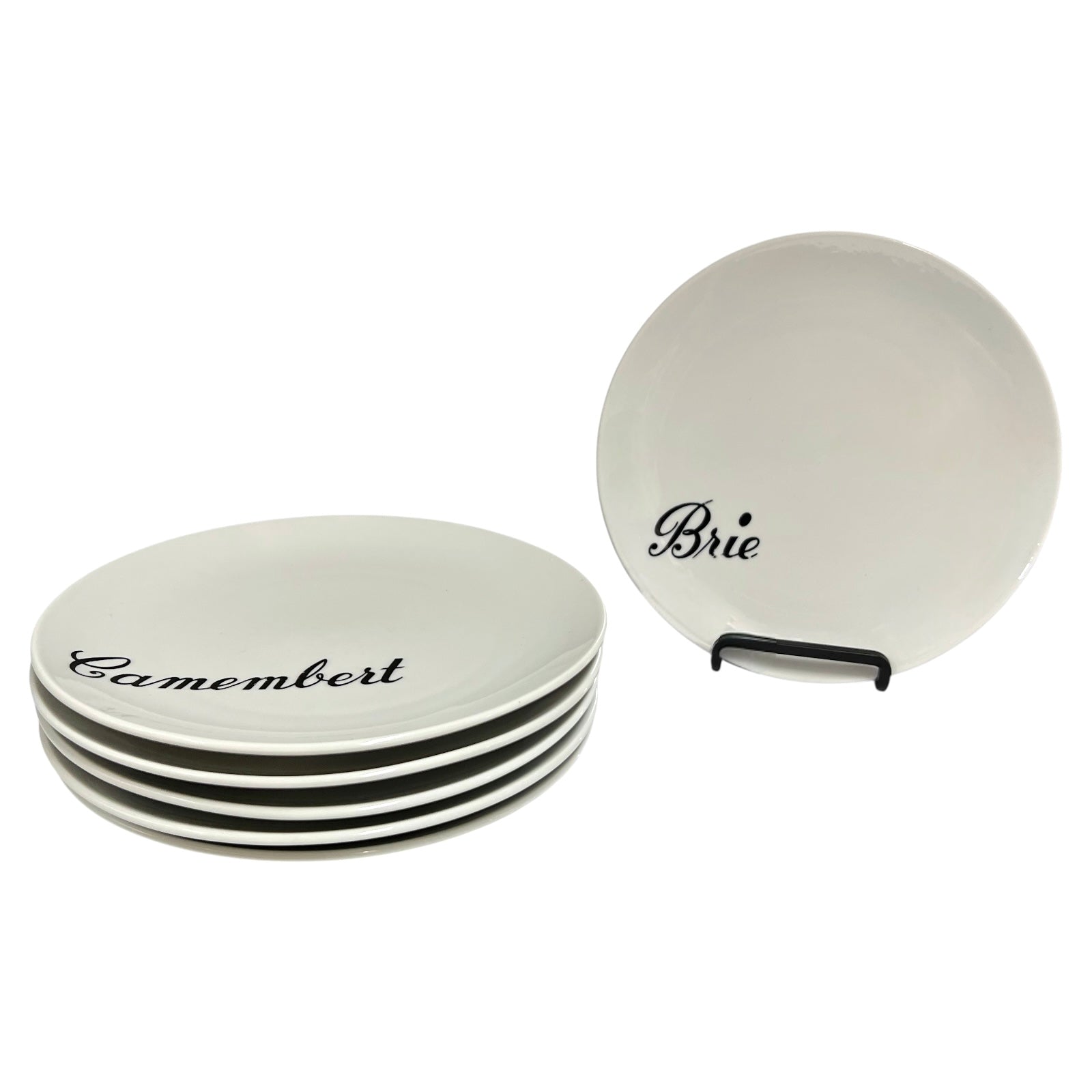 Set of ceramic cheese dishes with 'Camembert' and 'Brie' labels on a white background