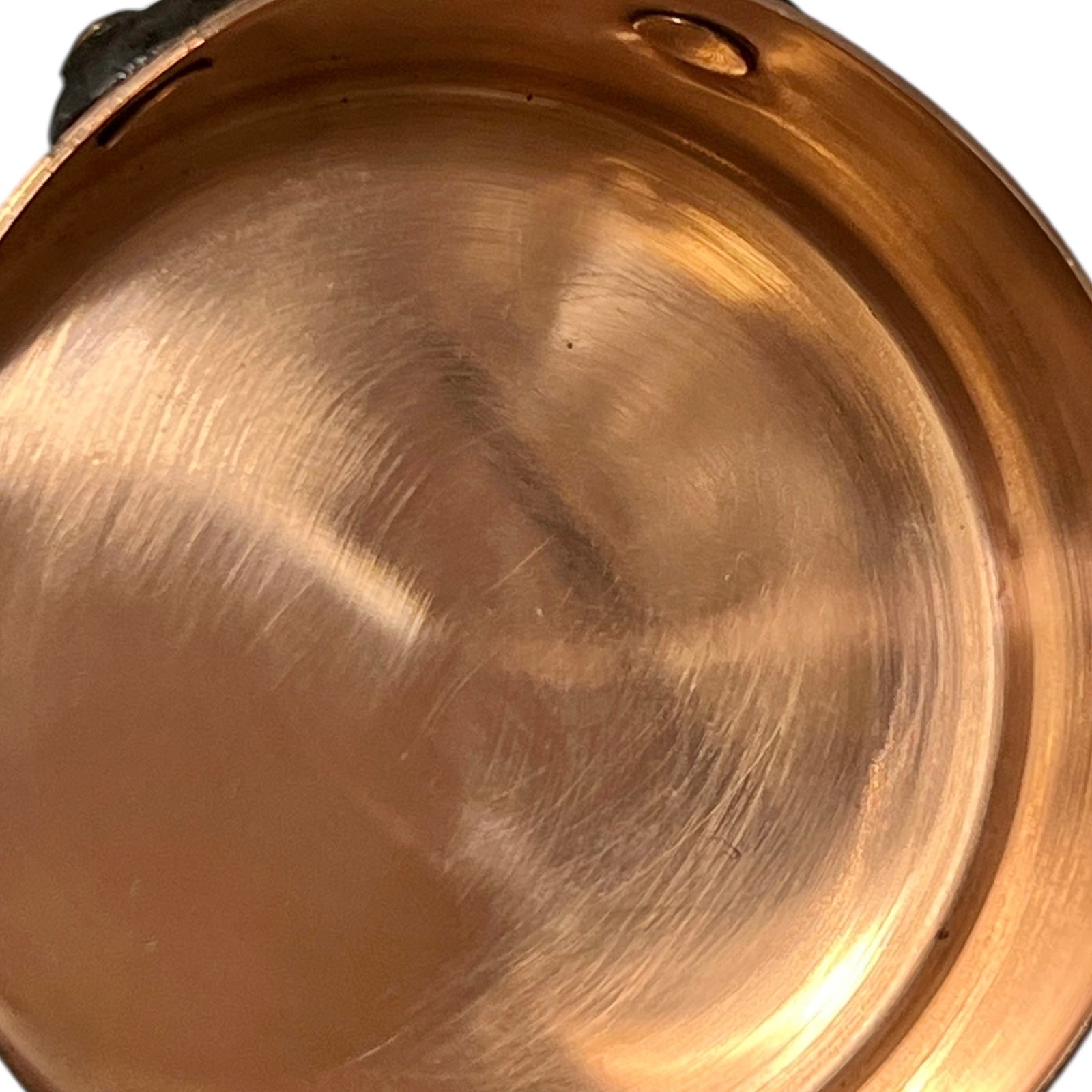 inside of copper pot