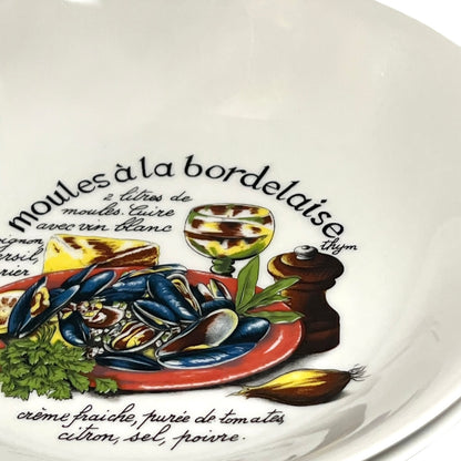 Vintage French Moules Serving Set of 8 Porcelain Mussels Bowls