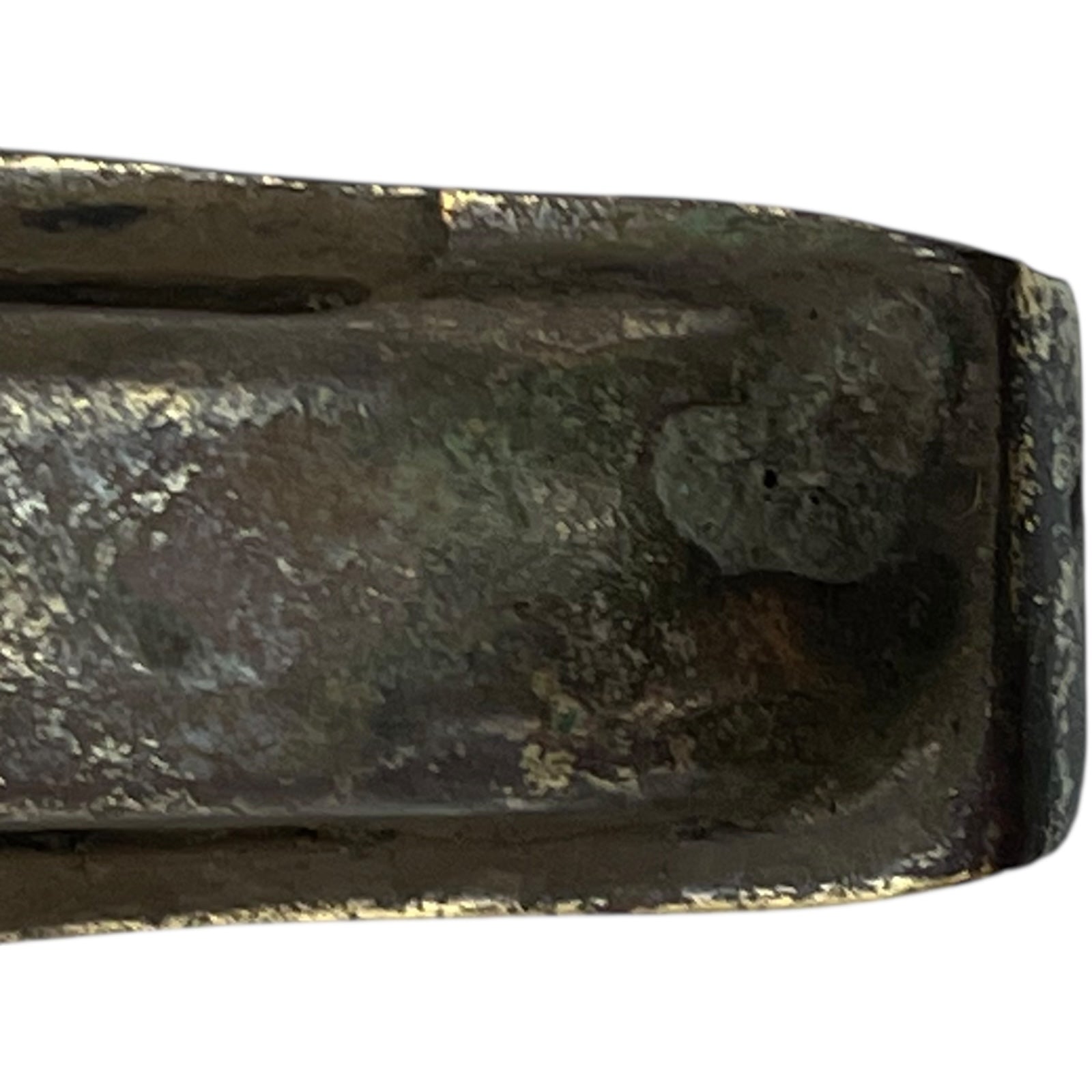 close up view of base protector