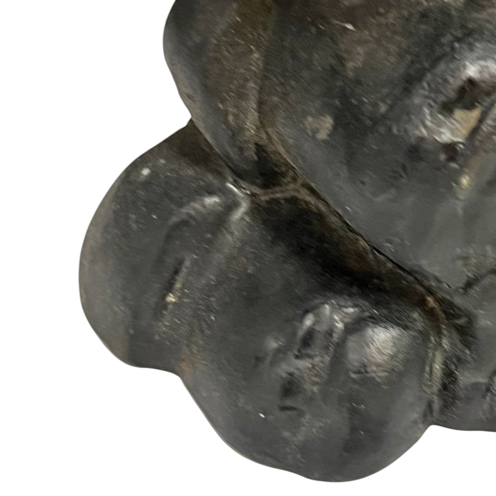 close up of scottie dog doorstop