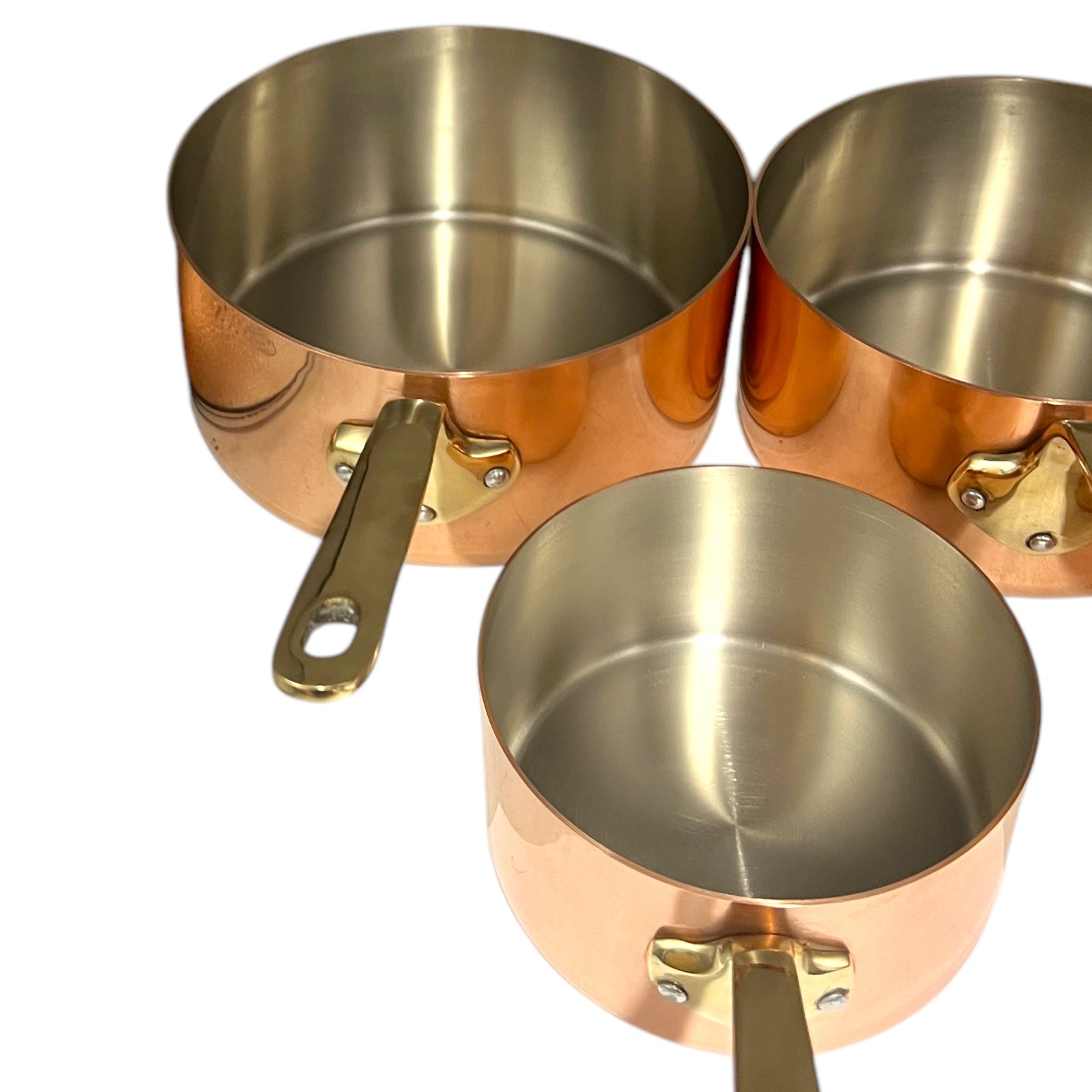 Set of 5 French copper saucepans with brass handles by Harvard 