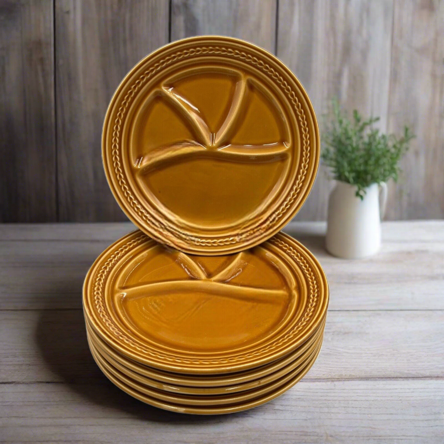 Set of 6 French vintage fondue plates 