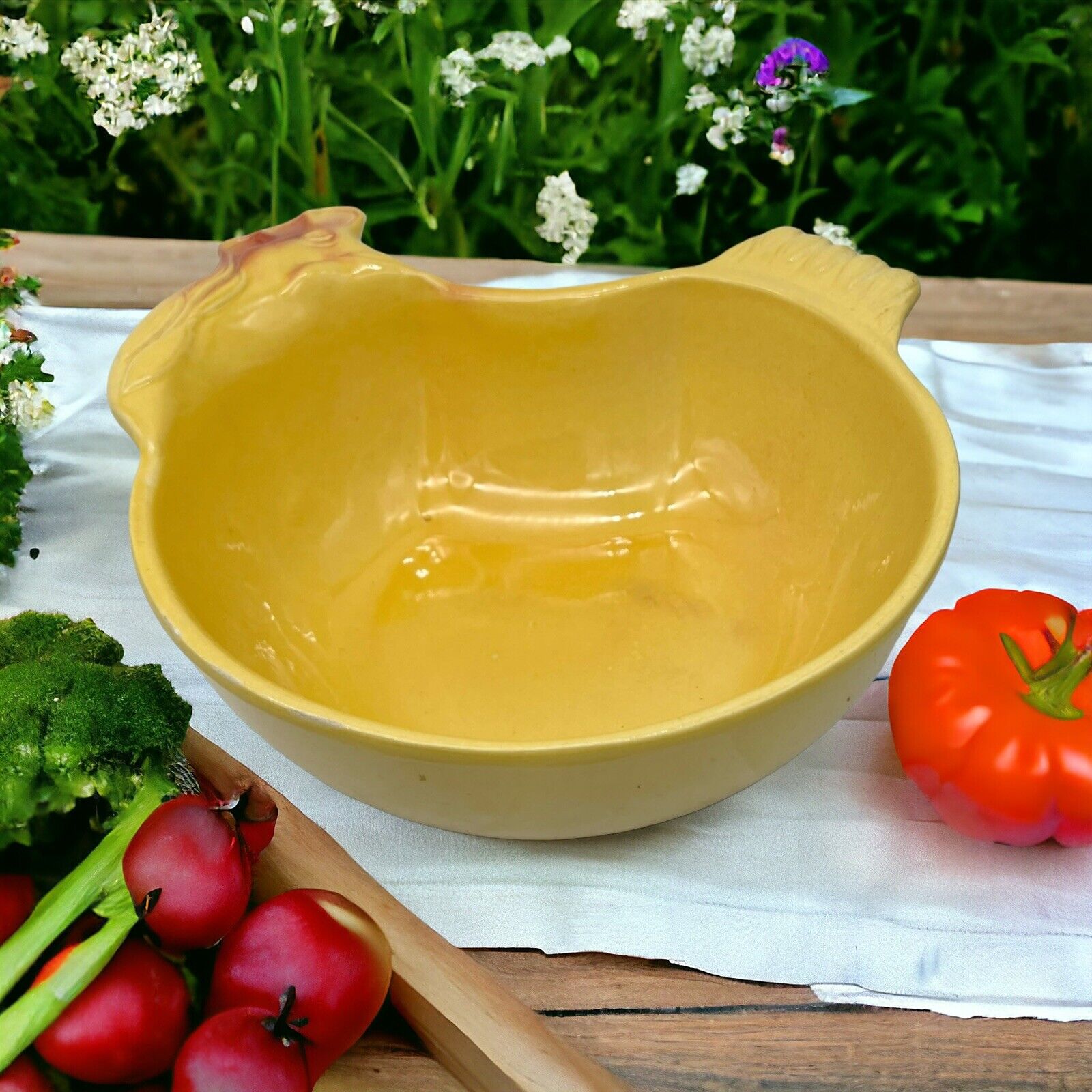 image French chicken shaped casserole or salad dish